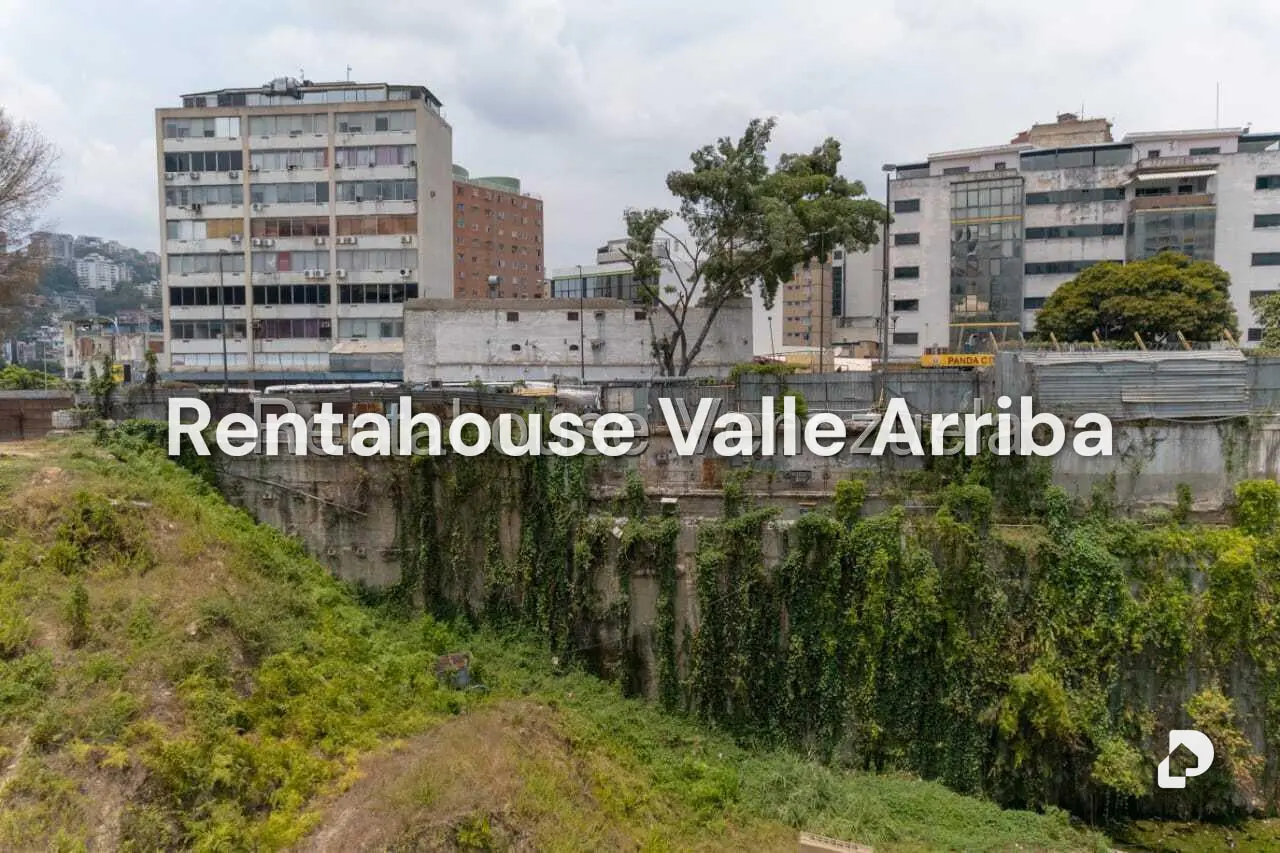 Terreno en El Rosal, Caracas – 6