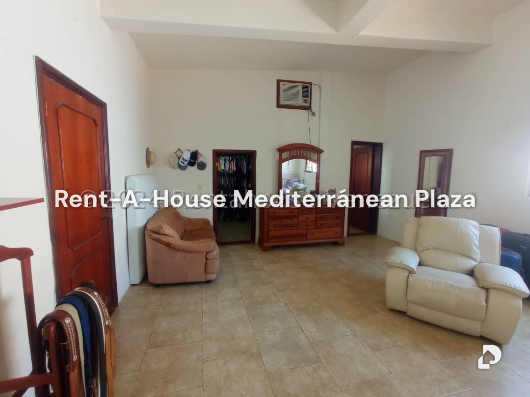 Casa en Guaparo, Valencia – 26