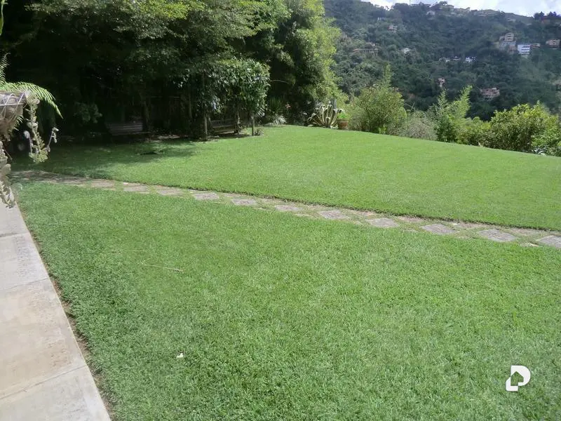 Casa en Oripoto, Caracas – 16