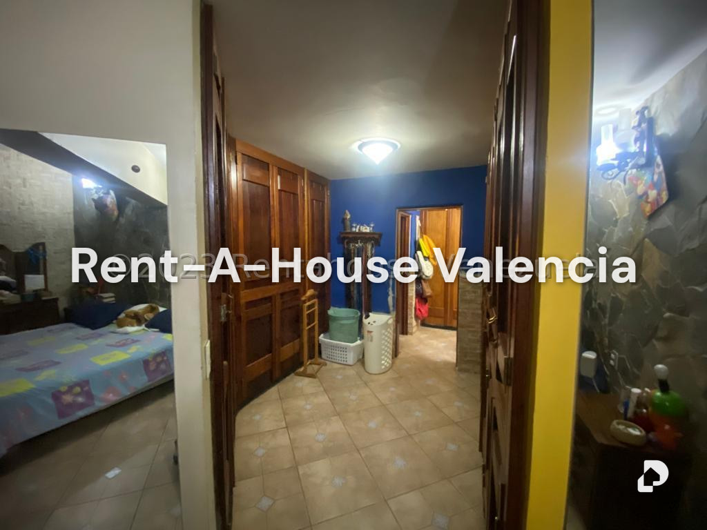 Casa en Flor Amarillo, Valencia – 17