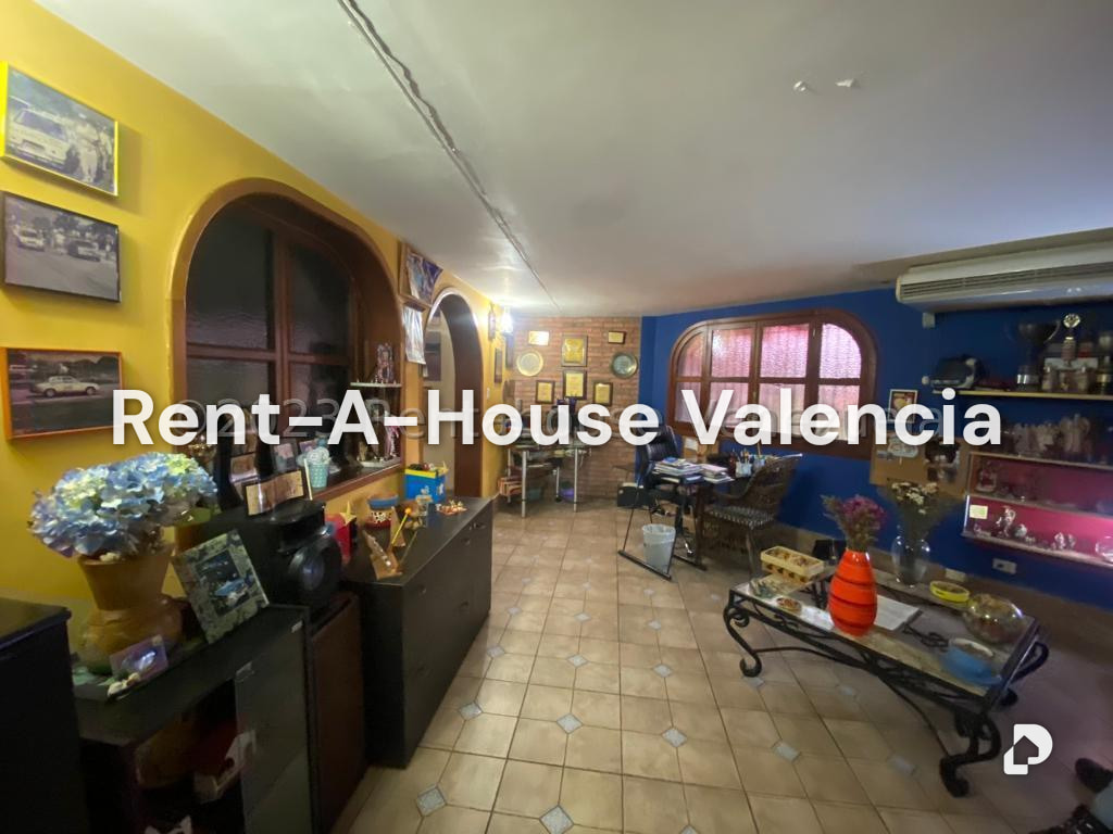 Casa en Flor Amarillo, Valencia – 12