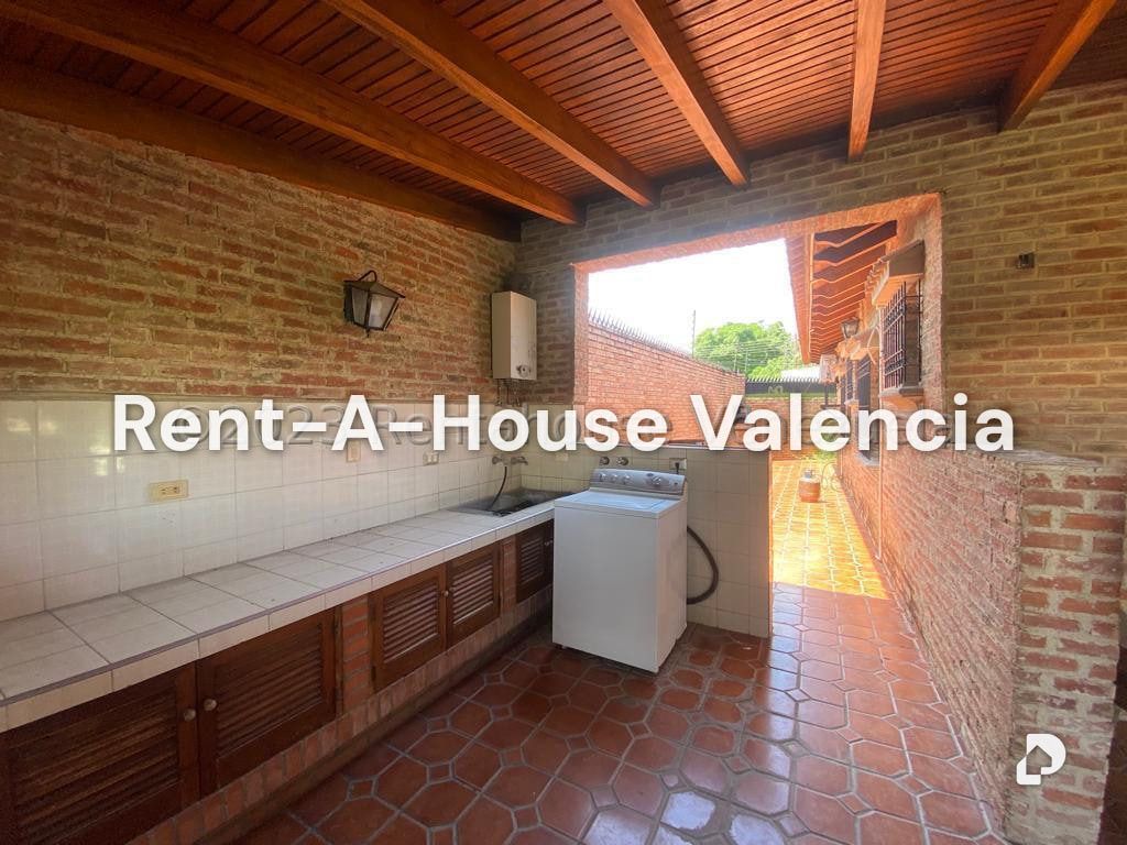 Casa en Flor Amarillo, Valencia – 4