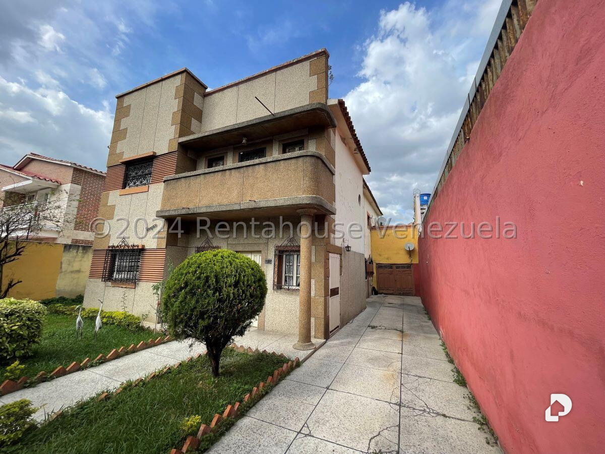 Casa en El Paraíso, Caracas – 3