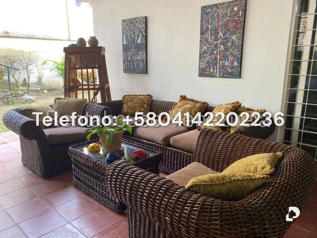 Casa en Prados del Este, Caracas – 23