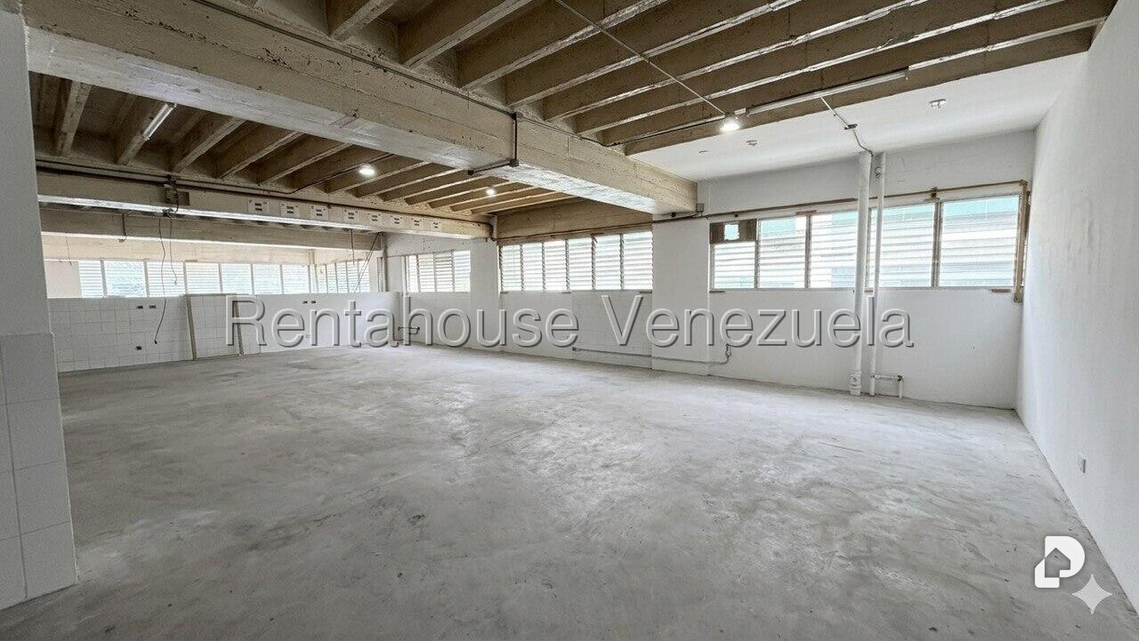Local comercial en Palo Verde, Caracas – 7