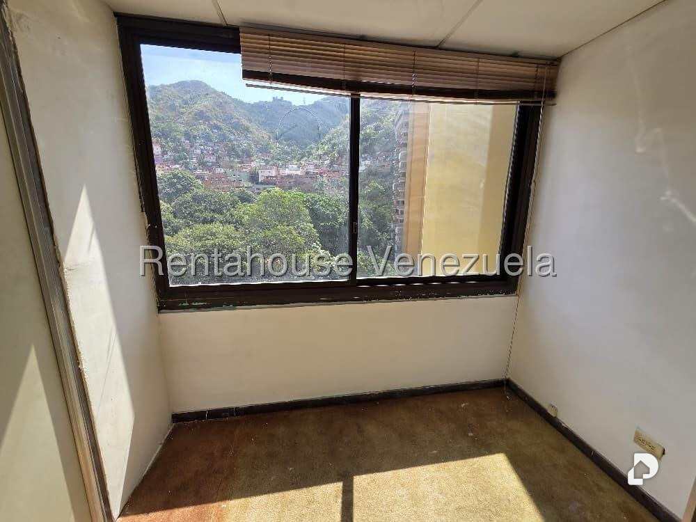 Oficina en El Paraíso, Caracas – 6