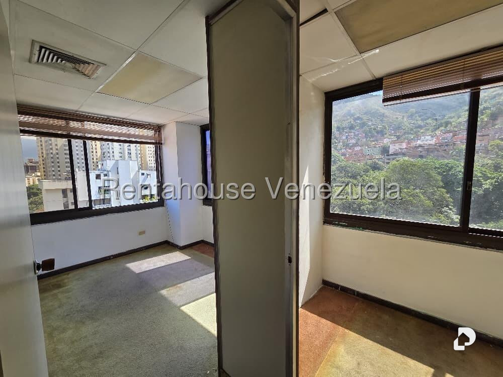 Oficina en El Paraíso, Caracas – 7
