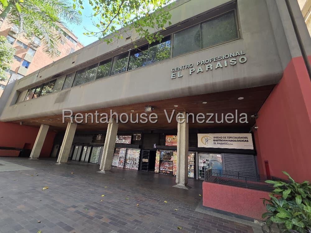 Office in El Paraíso, Caracas - 1