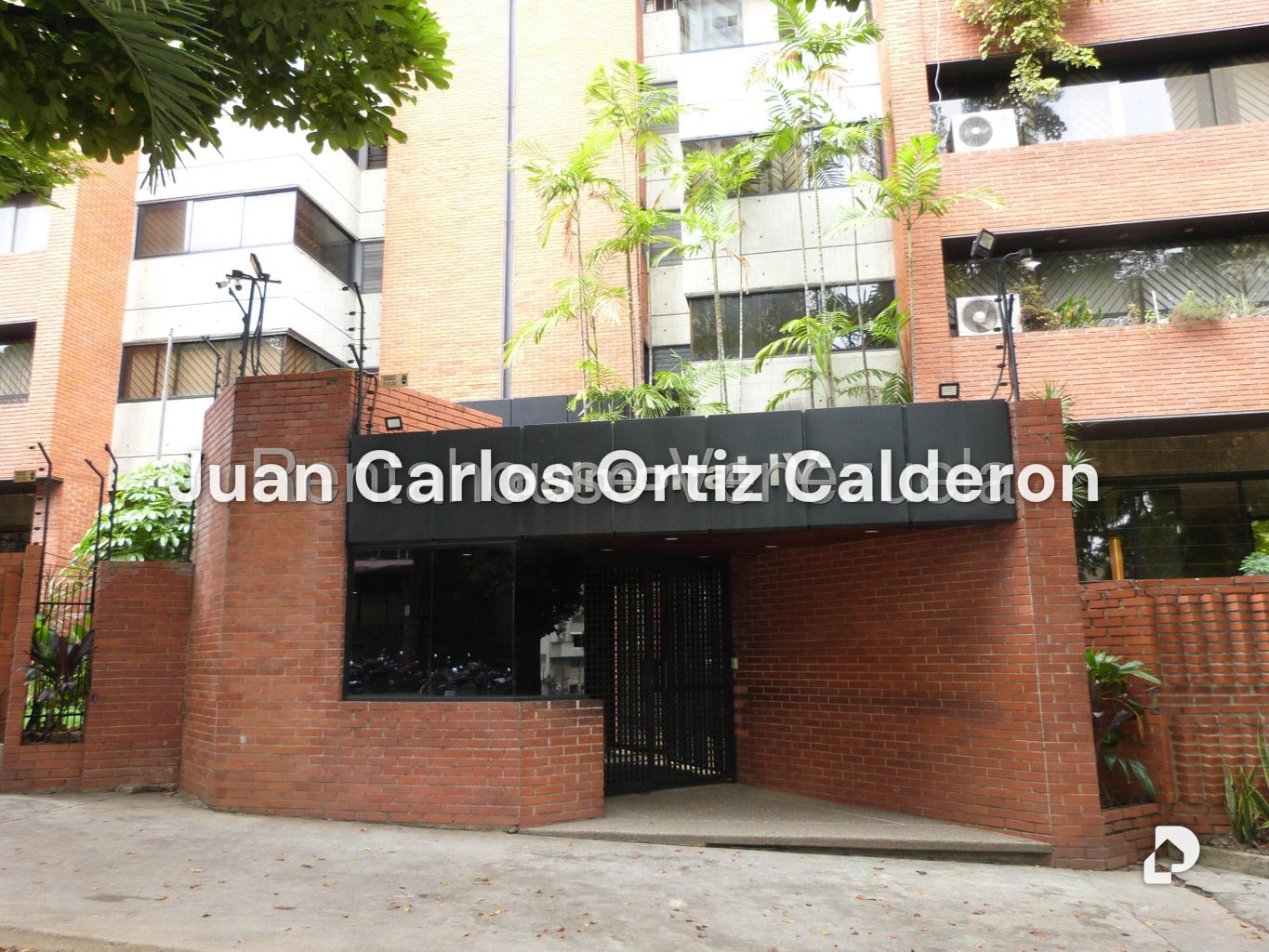 Apartment in Los Dos Caminos, Caracas – 2