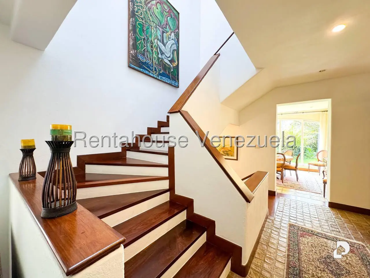 Casa en Oripoto, Caracas – 25