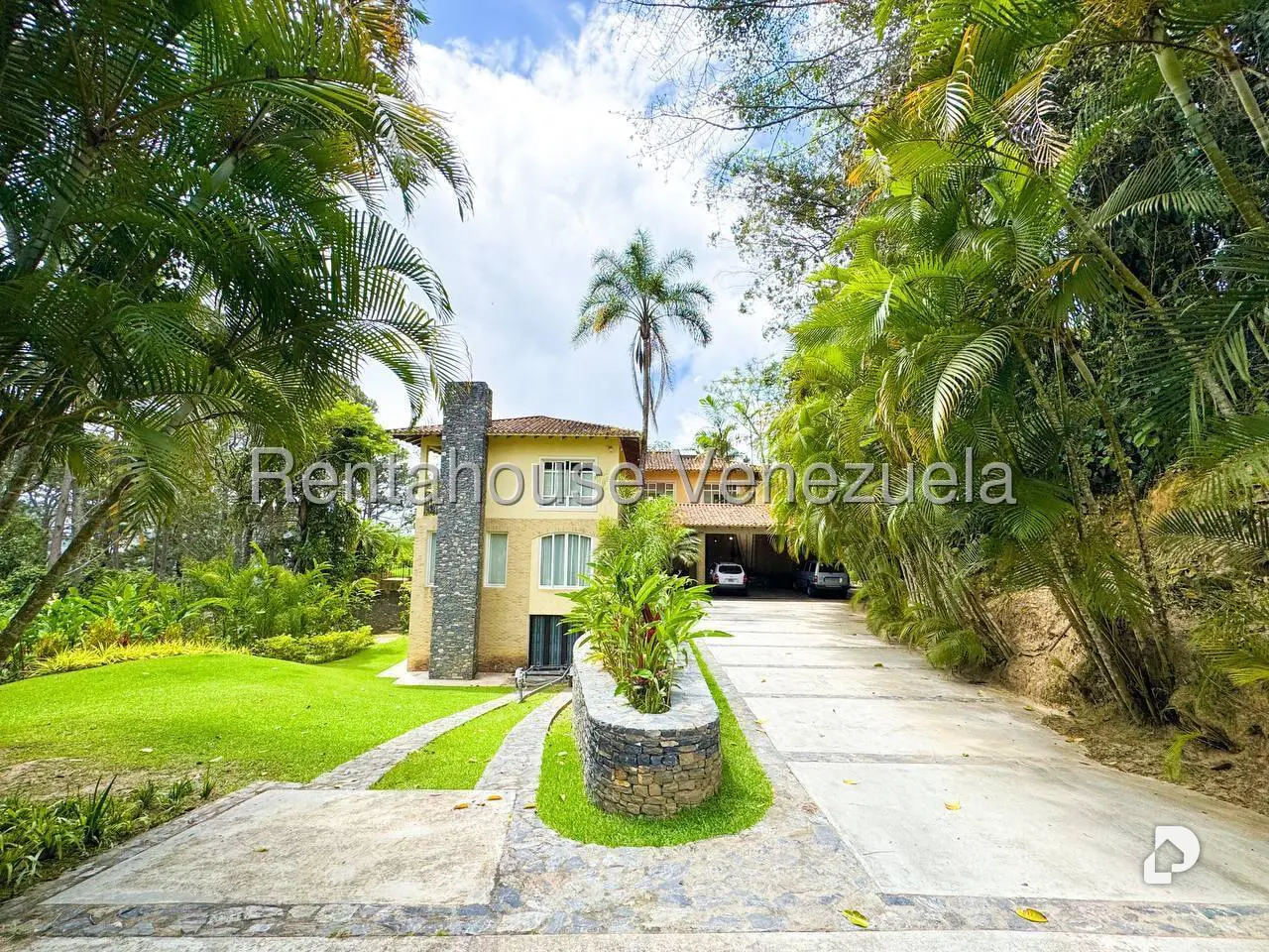 Casa en Oripoto, Caracas – 1