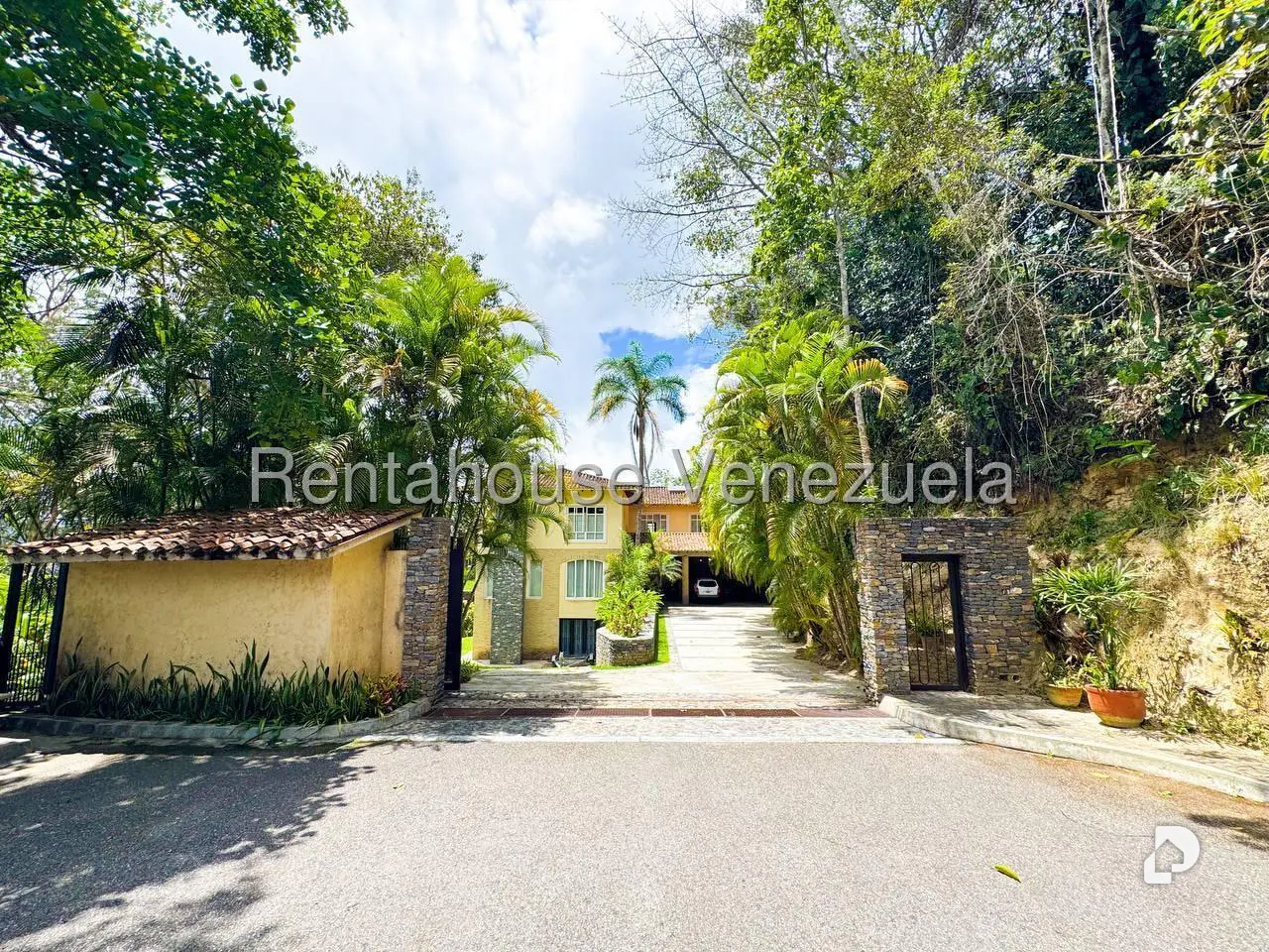 Casa en Oripoto, Caracas – 4