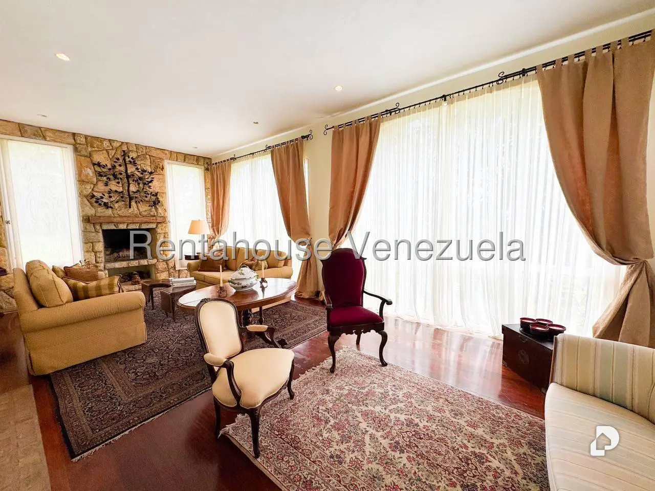 Casa en Oripoto, Caracas – 11