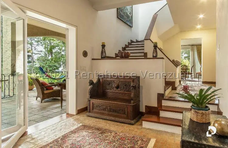 Casa en Oripoto, Caracas – 13