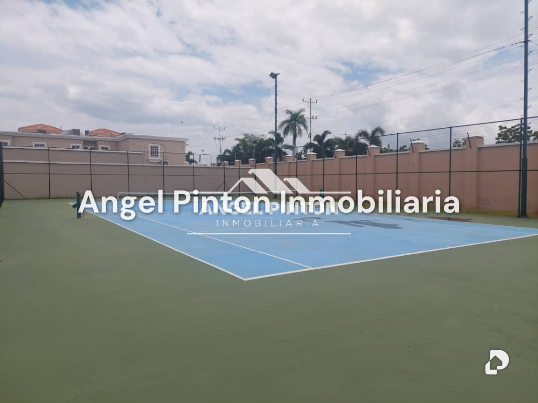 House in Avenida Fuerzas Armadas, Maracaibo – 28