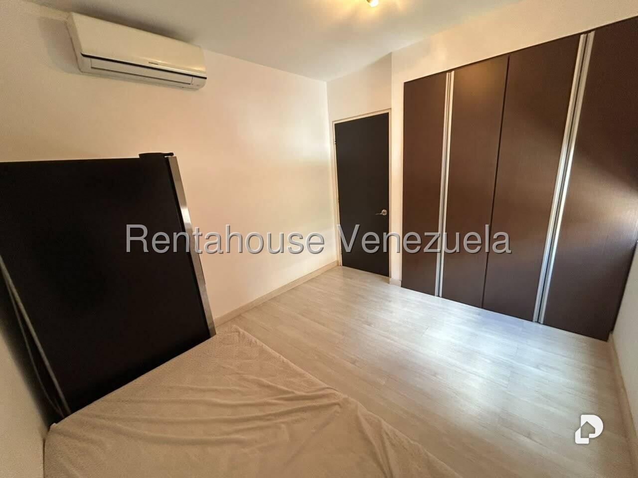 Apartamento en Lomas del Sol, Caracas – 25