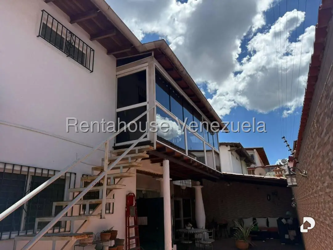 Casa en Santa Paula, Caracas – 6