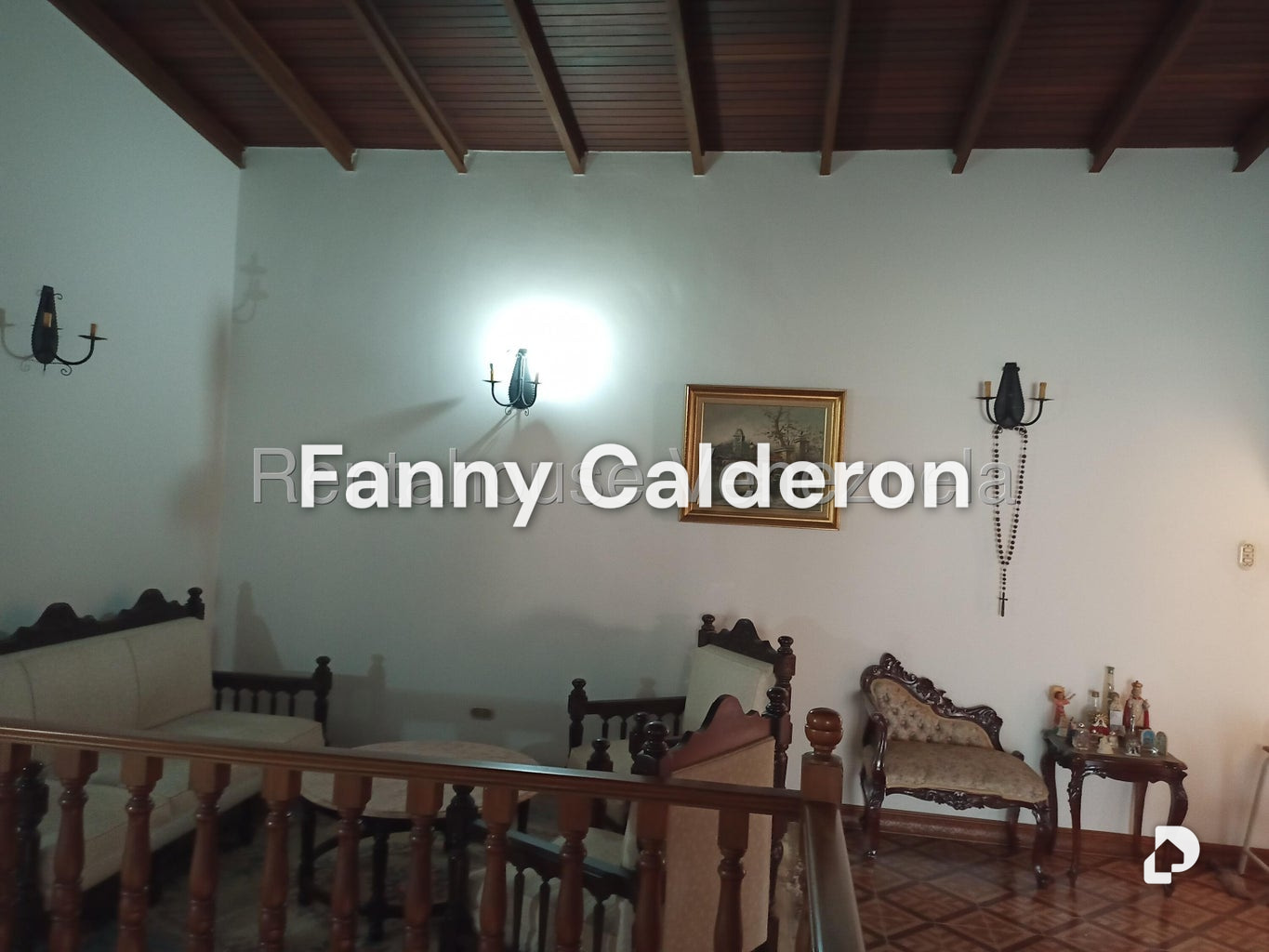 Casa en Colinas de La California, Caracas – 28
