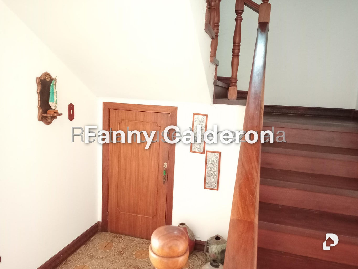 Casa en Colinas de La California, Caracas – 25