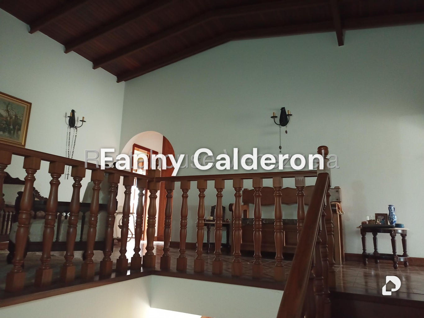 Casa en Colinas de La California, Caracas – 27