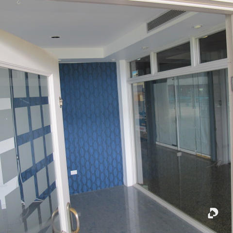Local comercial en La Lagunita Country Club, Caracas – 2