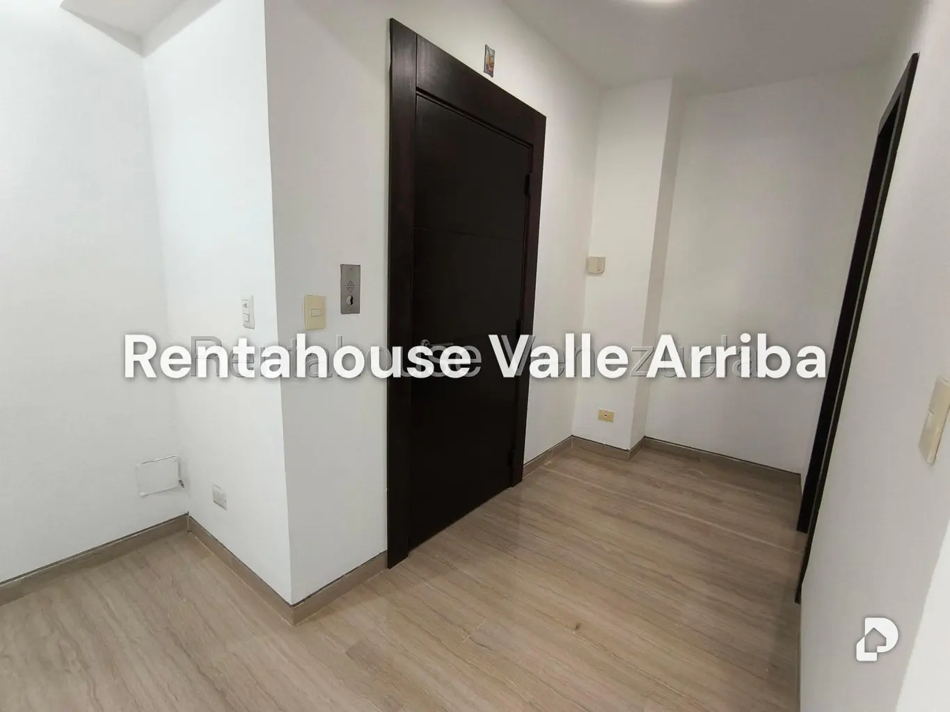 Apartamento en Lomas de La Lagunita, Caracas – 3
