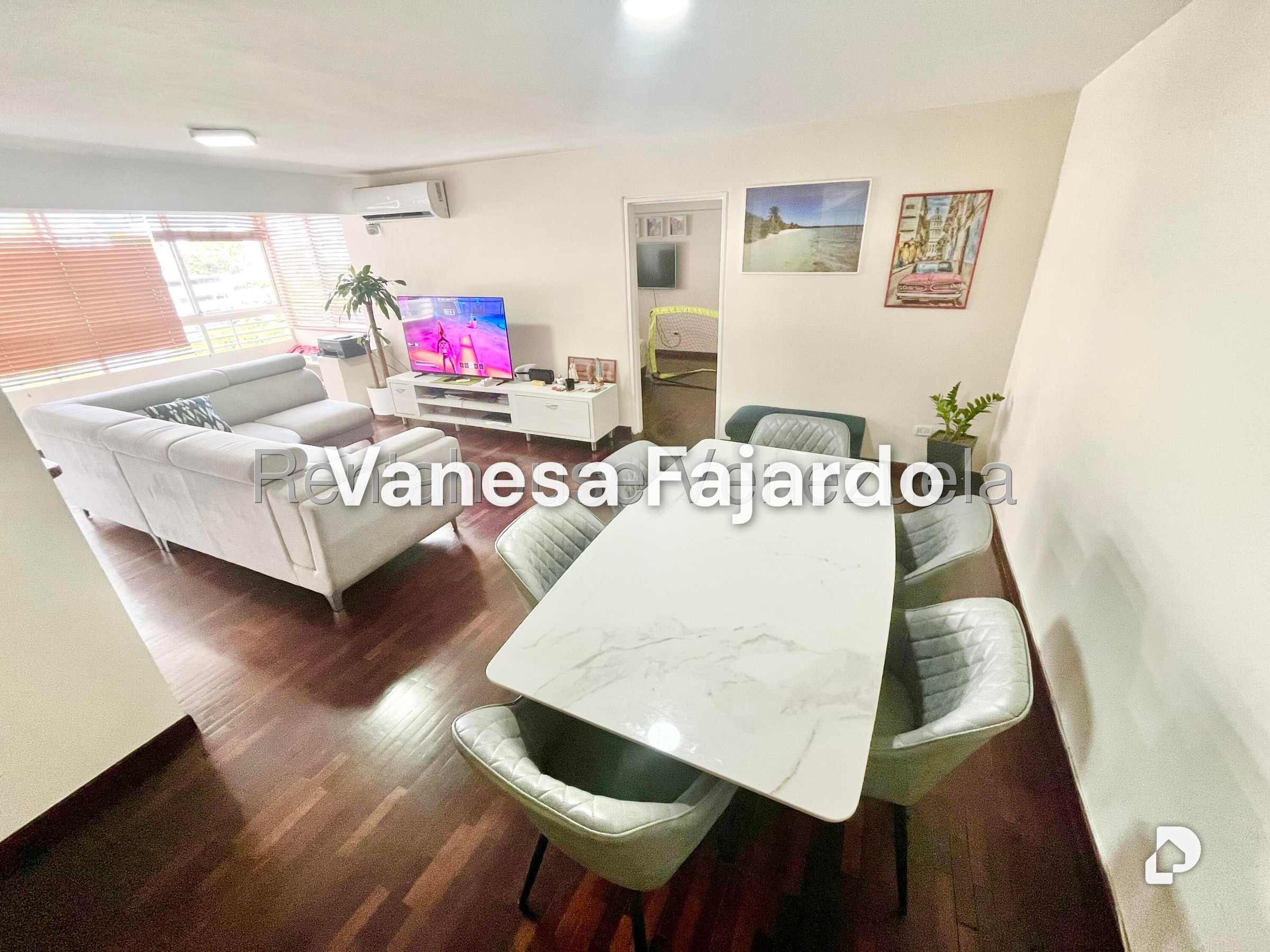 Apartamento en La Florida, Caracas – 10