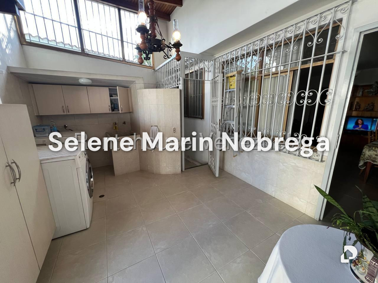 Casa en El Marqués, Caracas – 18