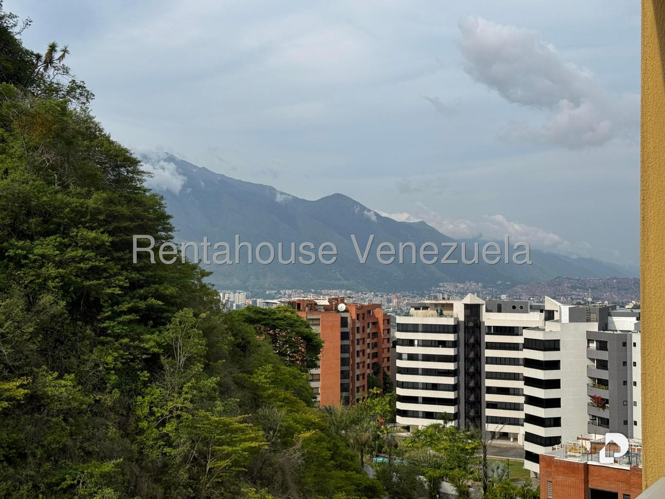 Apartamento en La Alameda, Caracas