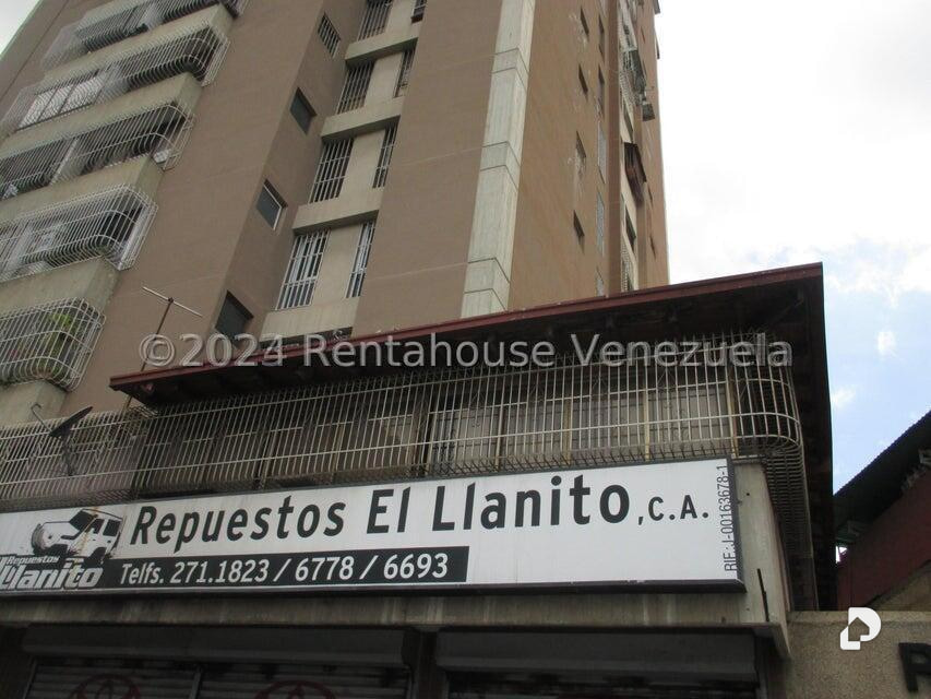 Apartamento en La California Norte, Caracas – 25