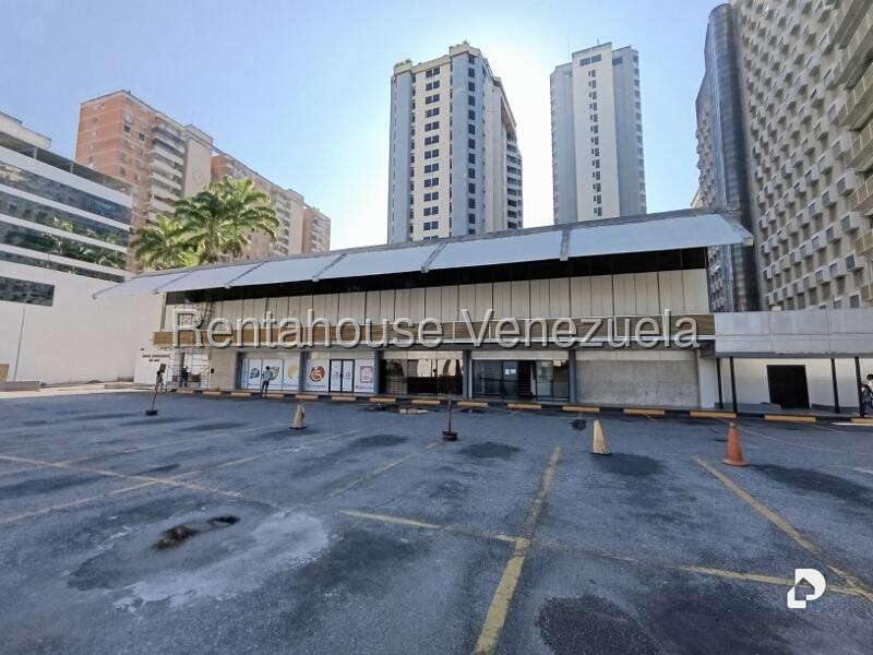 Local comercial en El Recreo, Caracas