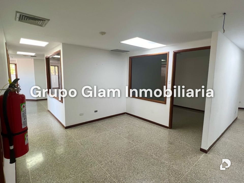 Galpón en Boleíta Sur, Caracas – 13