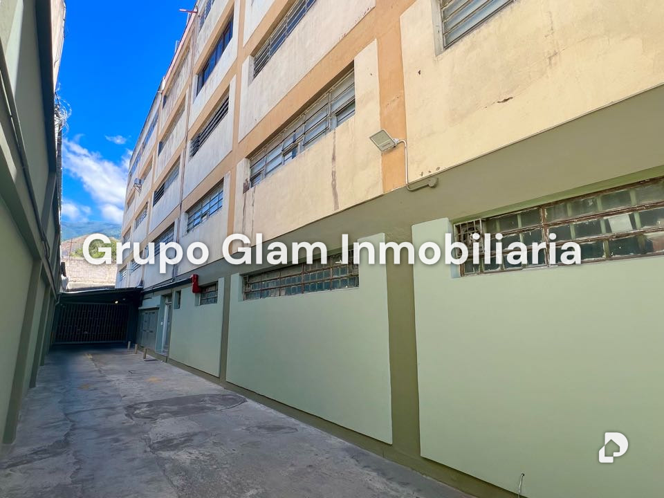 Galpón en Boleíta Sur, Caracas – 4