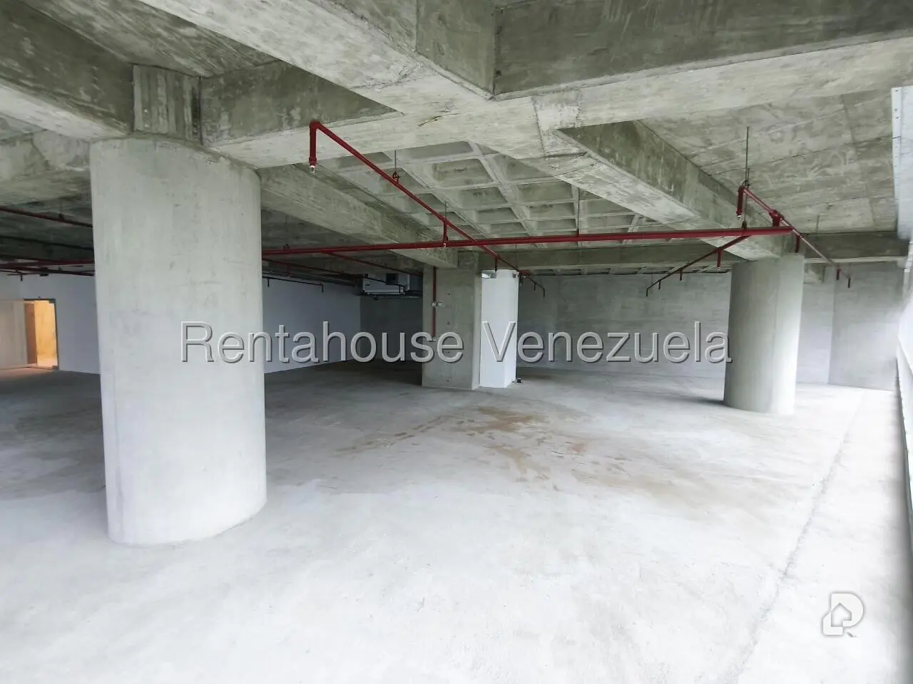 Oficina en Campo Alegre, Caracas – 13