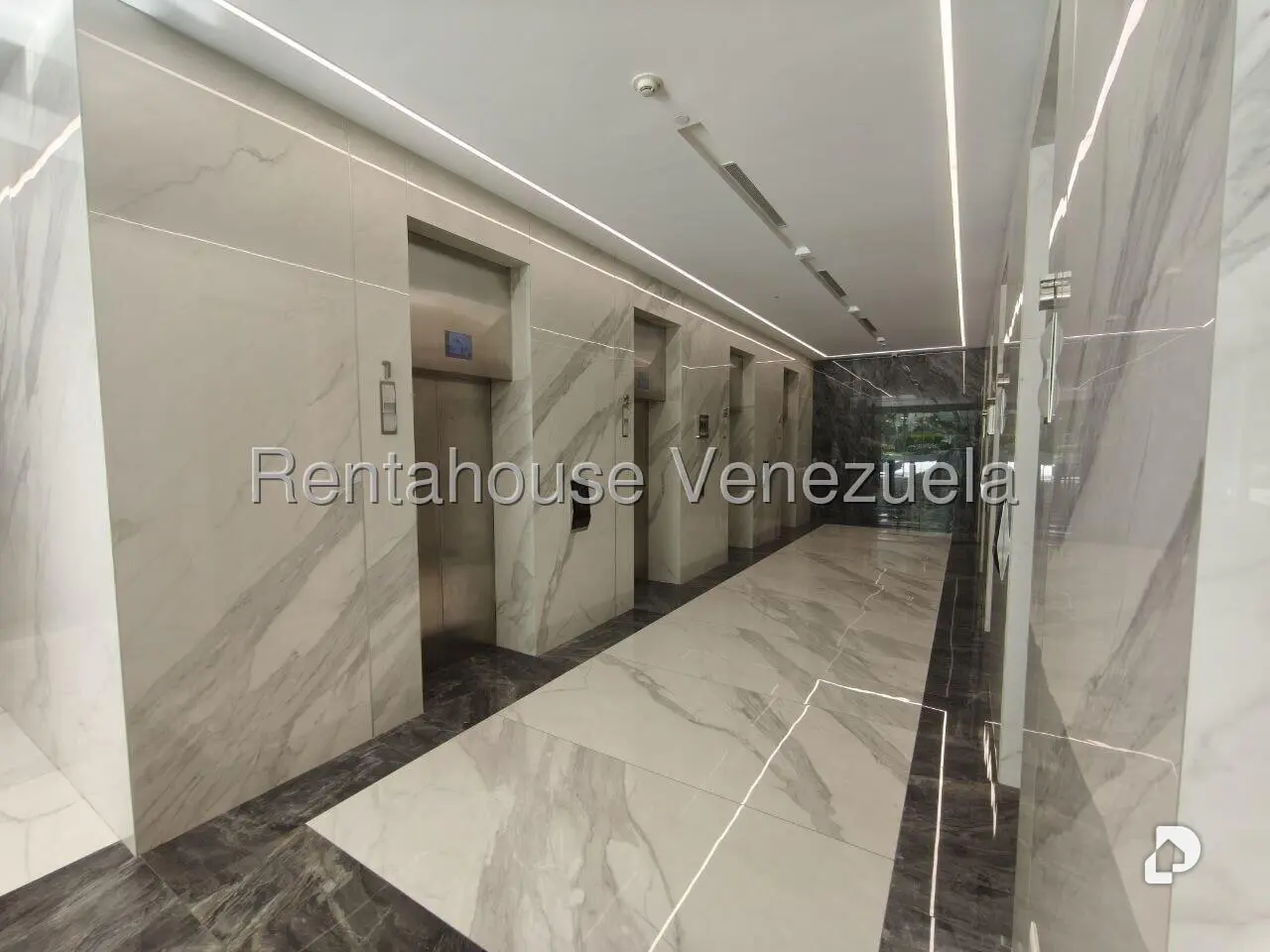Oficina en Campo Alegre, Caracas – 7