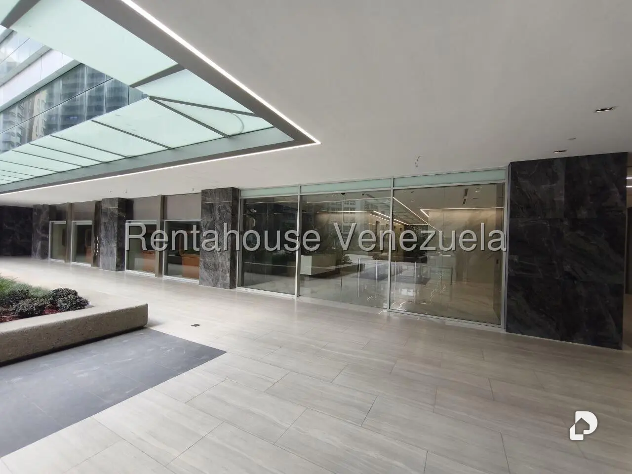 Oficina en Campo Alegre, Caracas – 5