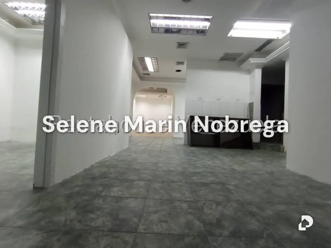 Local comercial en Los Palos Grandes, Caracas – 7