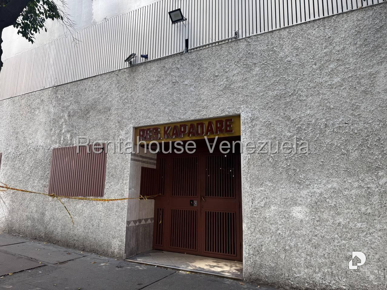 Apartamento en Parroquia La Candelaria, Caracas – 18