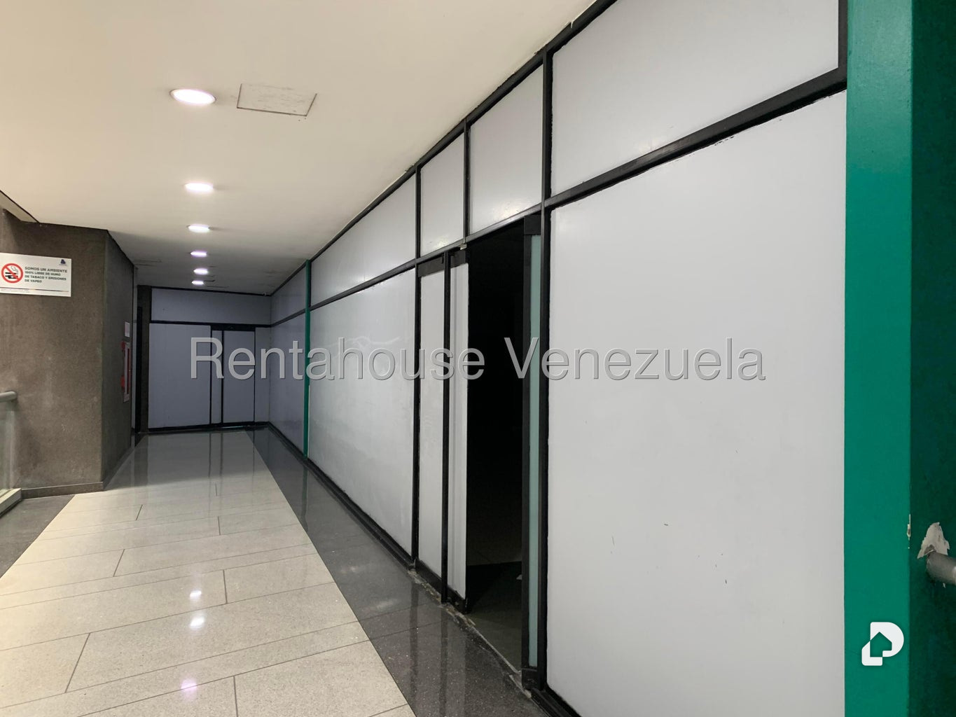 Local comercial en El Rosal, Caracas – 3