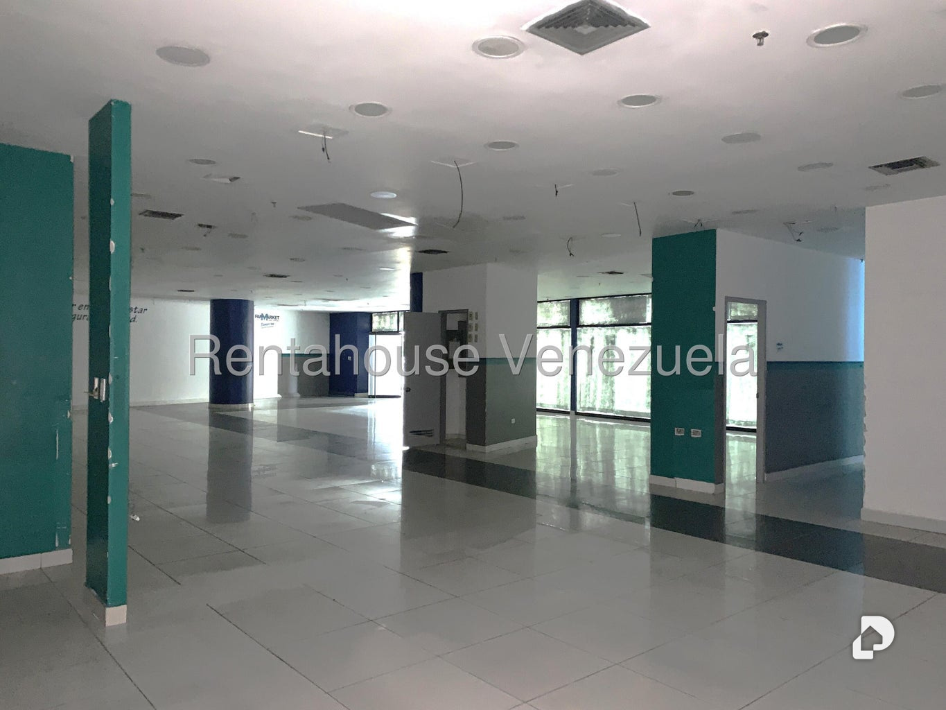 Local comercial en El Rosal, Caracas – 4