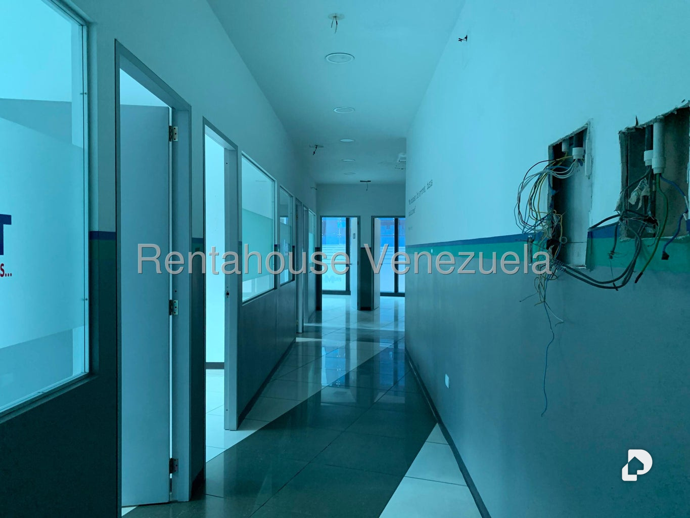 Local comercial en El Rosal, Caracas – 11