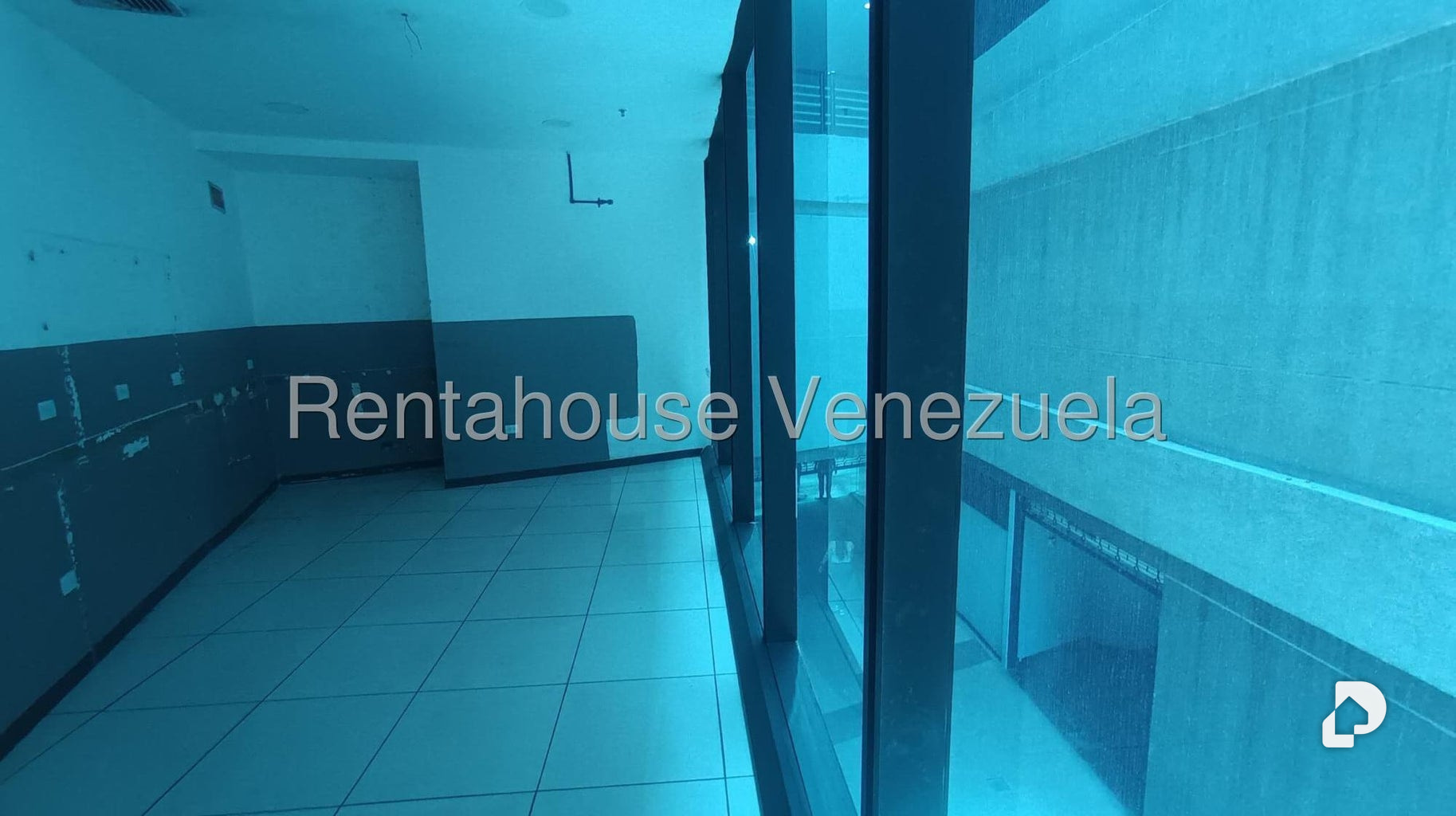 Local comercial en El Rosal, Caracas – 19