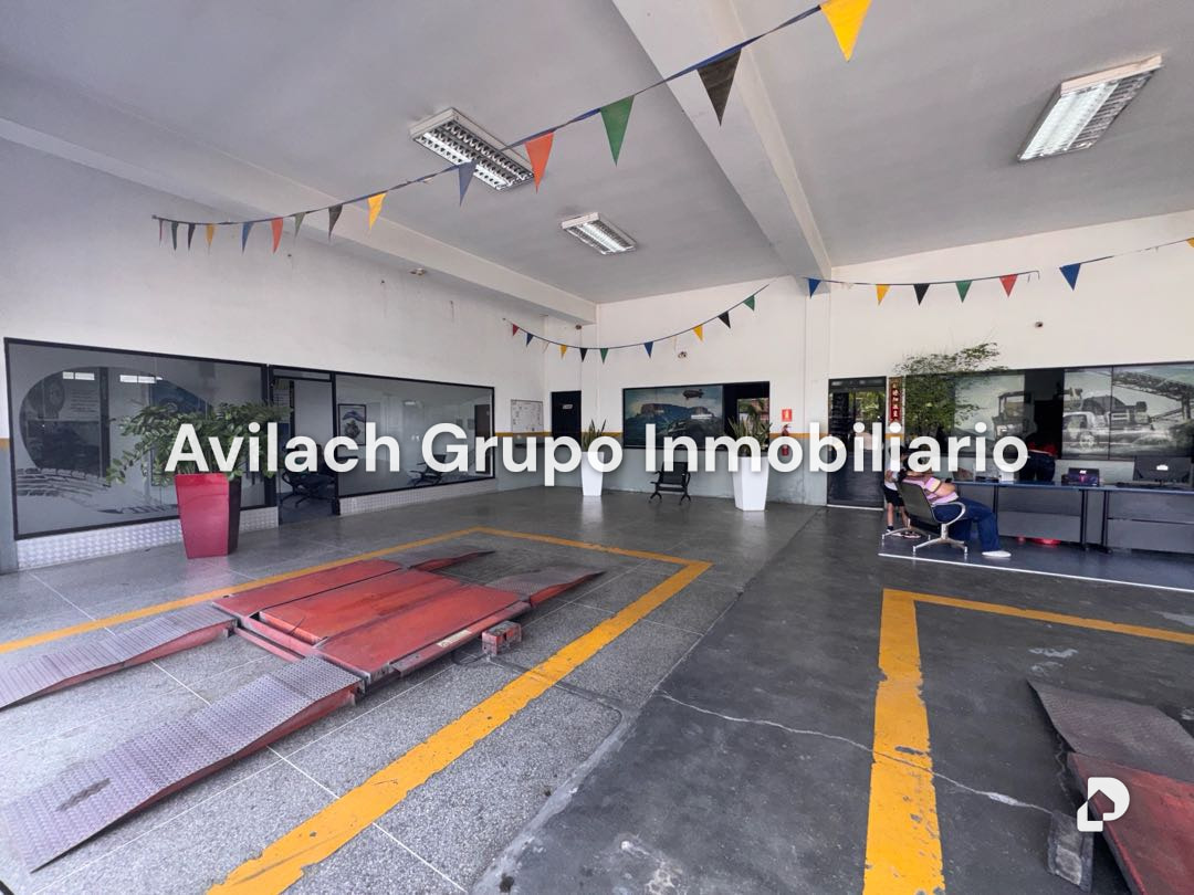 Galpón en Valencia – 8