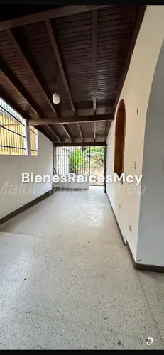 Casa en El Castaño, Maracay – 3