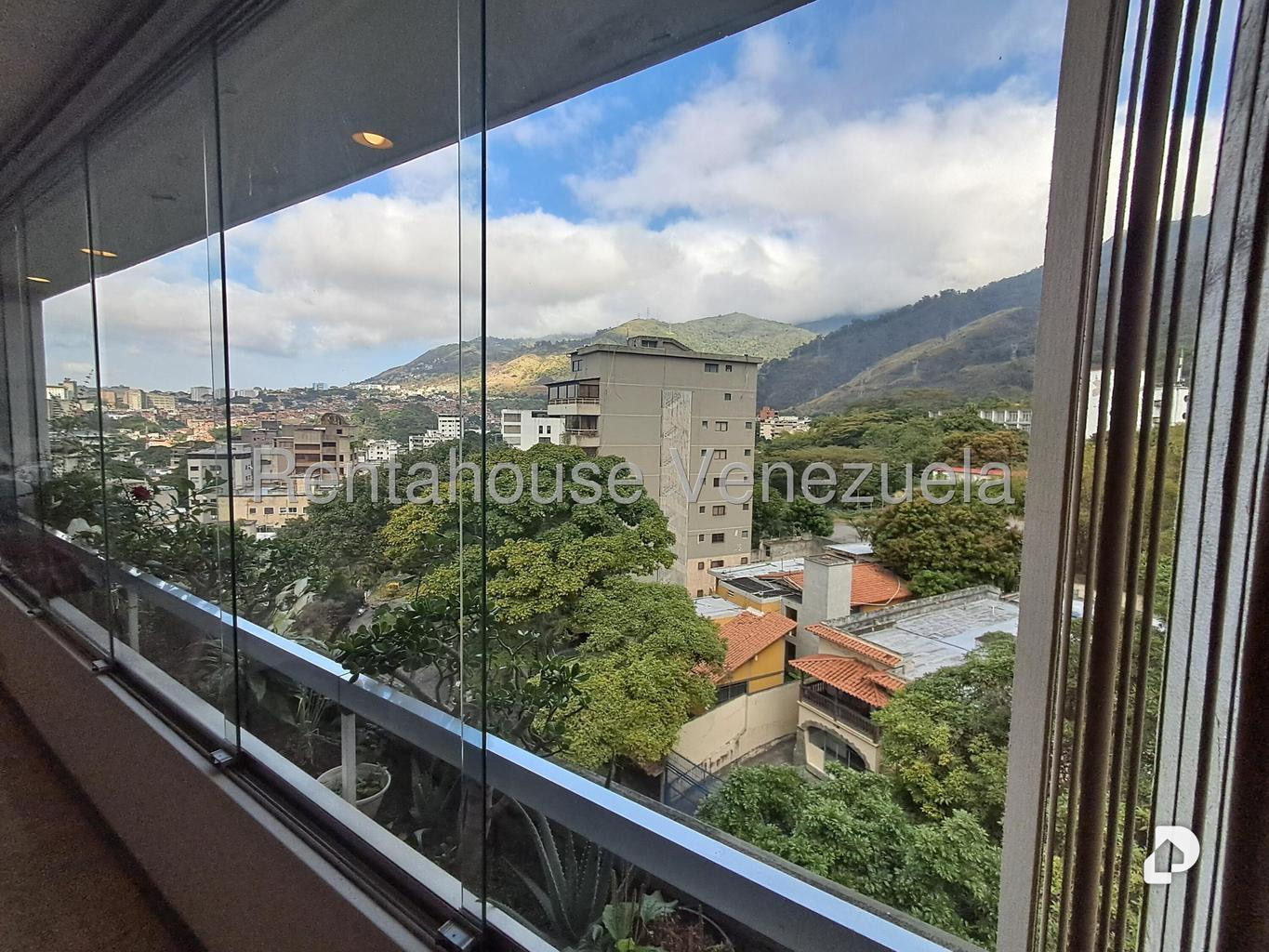 Apartamento en San Bernardino, Caracas – 9
