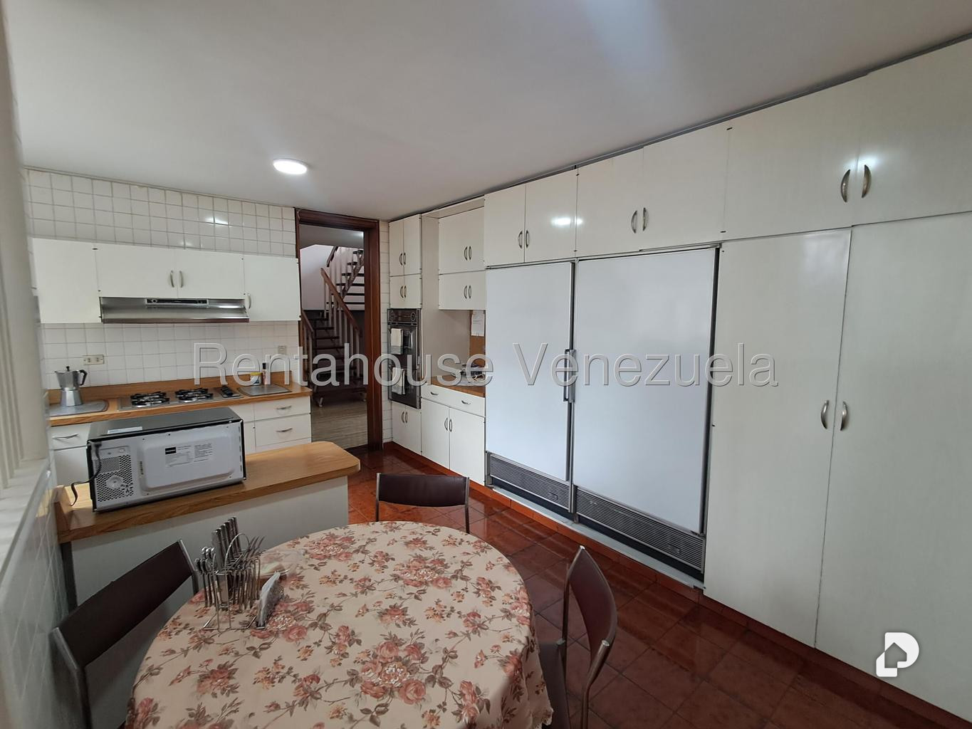 Apartamento en San Bernardino, Caracas – 24