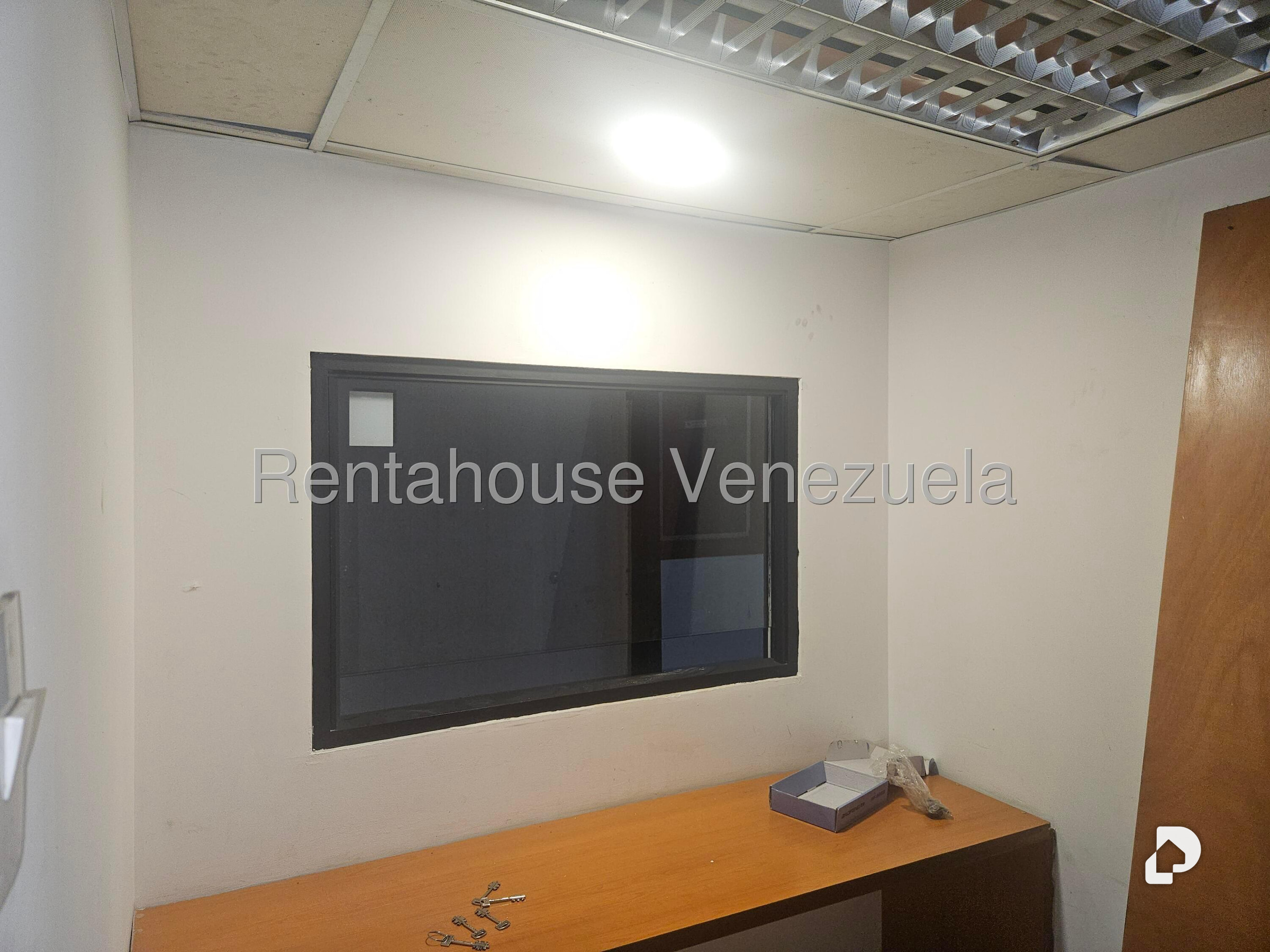 Local comercial en La Yaguara, Caracas