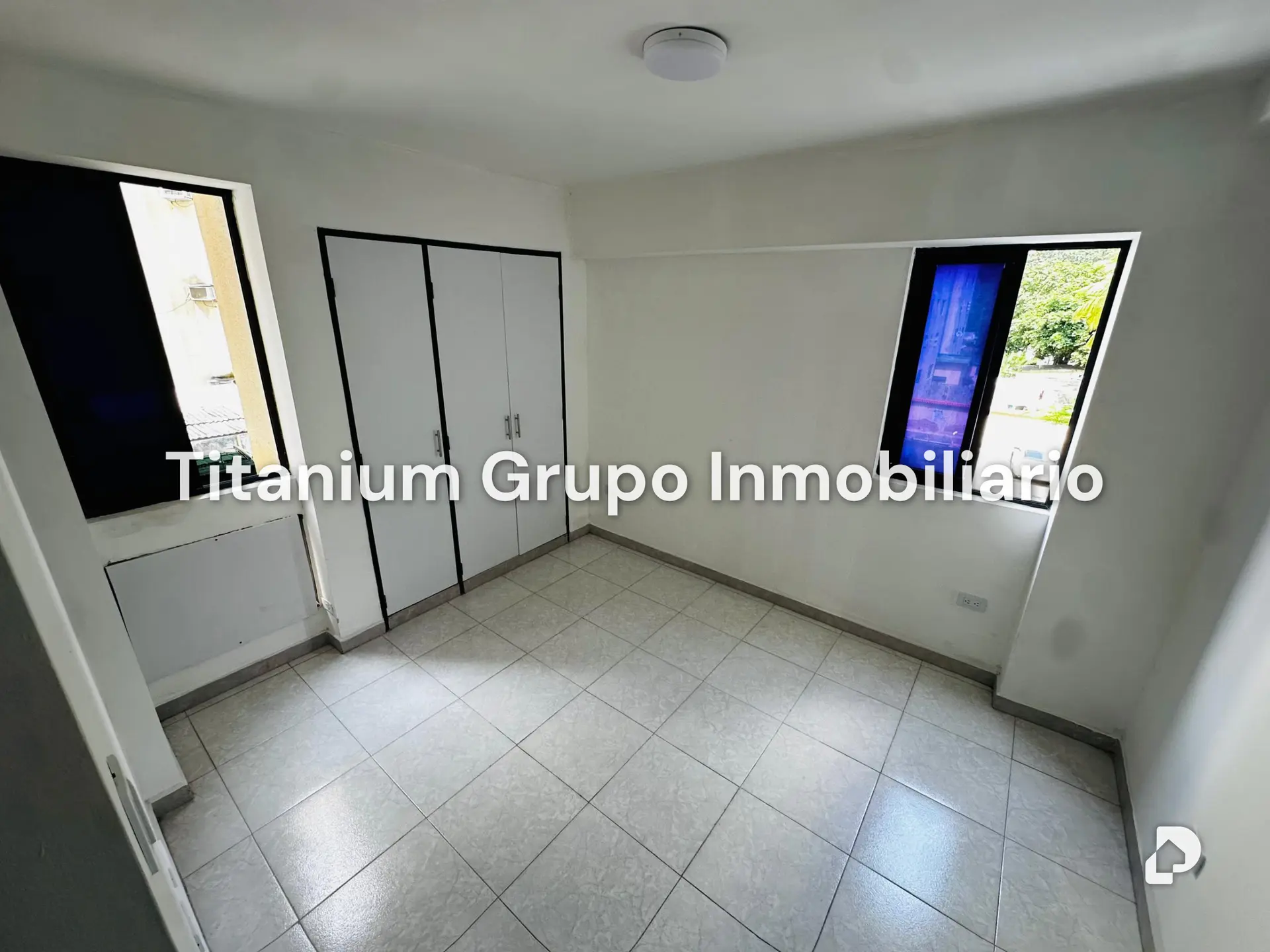 Apartamento en Parroquia Urbana San José, Valencia – 5