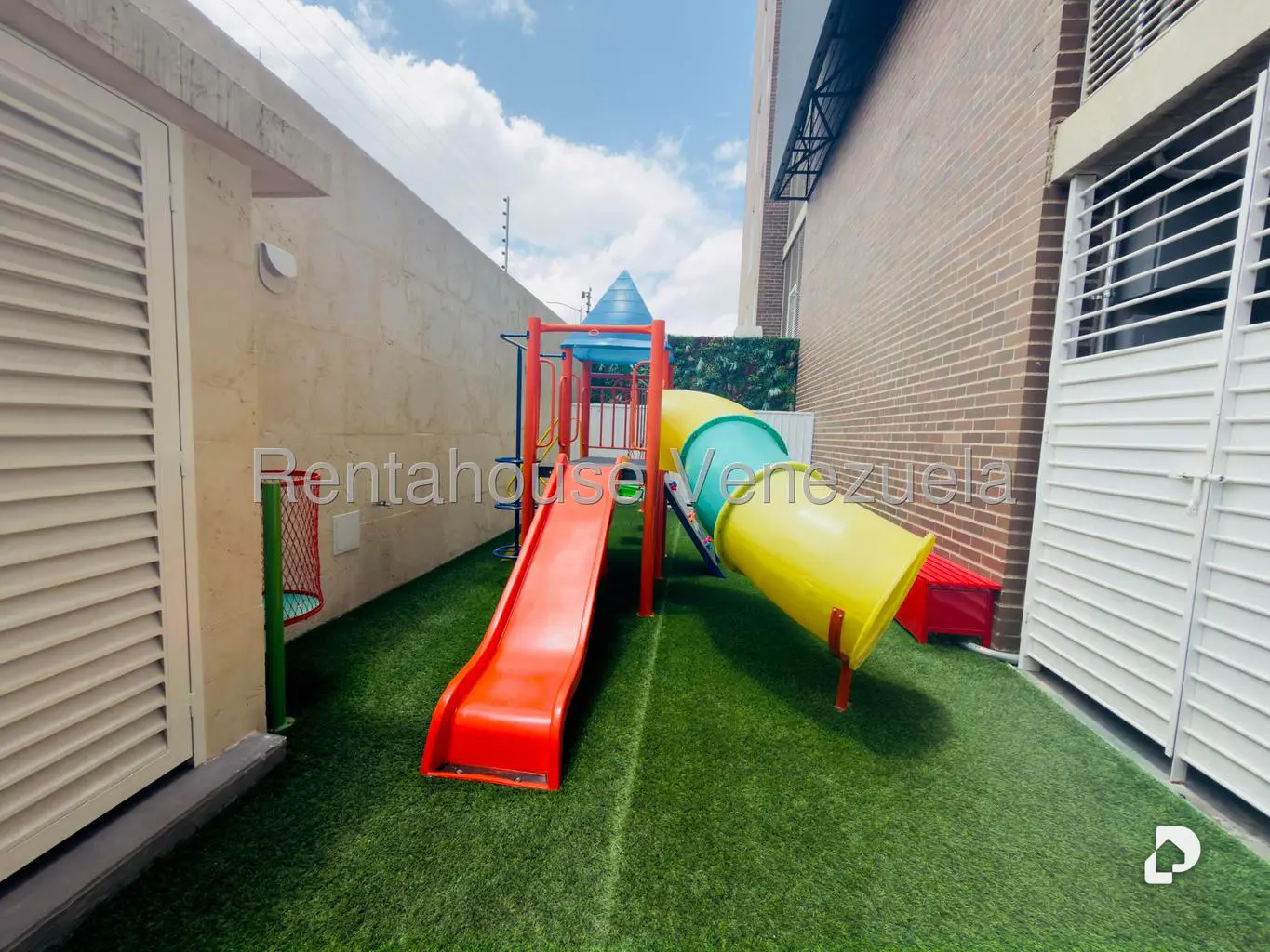 Apartment in Los Naranjos de las Mercedes, Caracas – 11