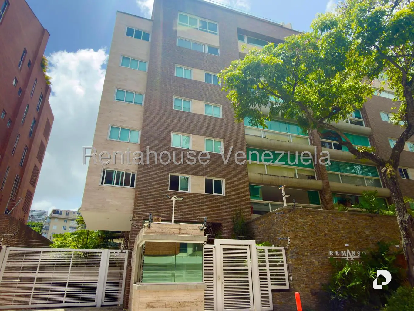 Apartment in Los Naranjos de las Mercedes, Caracas – 2